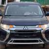Mitsubishi outlander se thumb 0