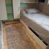 2 lits - tables de chevet - matelas thumb 2