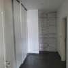 Trois chambres à louer par mois thumb 6