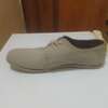 souliers en daim couleur grise thumb 0