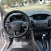 Ford Focus thumb 9