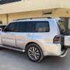 mitsubishi pajero thumb 8
