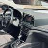 Hyundai elantra thumb 9