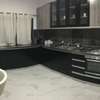 APPARTEMENT MEUBLÉ A LOUER thumb 6