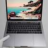Macbook Pro 2017 13,3 pouces, core i7, touch-barre thumb 0