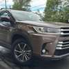 Toyota Highlander thumb 12