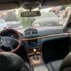 Mercedes Benz e220 thumb 3
