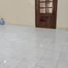 A louer un grand apartuman de 2chambrsalon kuisine 3toilette thumb 6