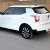 Ssangyong tivoli  *2017* thumb 3