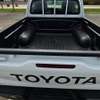 Toyota Hilux 2025 thumb 3