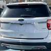 Ford explorer thumb 1