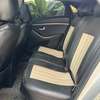 Hyundai Elantra GT thumb 5