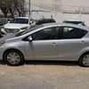 Toyota Prius hybride 2017 thumb 9