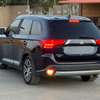 Mitsubishi Outlander 2017 7 places 4 cylindres thumb 3