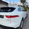 Jaguar F-Pace 2018 thumb 10