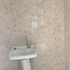 Aloue un grand apartuman de 3chambrsalon thumb 6