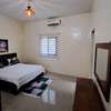 STUDIO (PETITE VILLA) MEUBLE A SAINT-LOUIS NGALLELE thumb 8