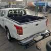 Mitsubishi l200 2018 thumb 1