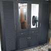 Armoire thumb 3