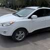 Hyundai ix35 SUV compact blanc automatique thumb 4