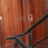Appartement deux chambres salon thumb 8