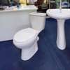Chaises anglais et lavabo thumb 5