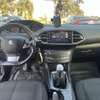 Peugeot 308 2017 thumb 2