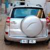 Toyota rav 4 thumb 6