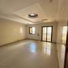 Appartement de type F4 pour usage professionnelle thumb 4