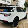 Land Rover Discovery Sport blanc jantes noires SUV thumb 10
