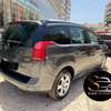 LOCATION DE VOITURE PEUGEOT 5008 thumb 4