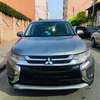 Mitsubishi Outlander  2016 thumb 1