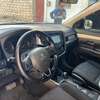 Mitsubishi Outlander 7 places thumb 2