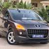 Peugeot 3008 diesel thumb 0