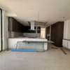 Villa neuve de 1000 m² pied dans l' eau Almadies thumb 14