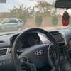 hyundai elantra a louer thumb 7