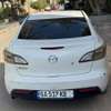 Mazda 3 2013 thumb 9