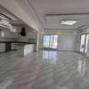 Penthouss à louer aux Almadie de 3 chambres thumb 2