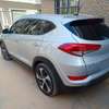 Hyundai Tucson moteur 1.6 thumb 2