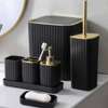 Accessoires toilette thumb 2
