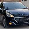Peugeot 208 2016 thumb 5