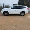 Mitsubishi Pagero Sport 2018 thumb 5