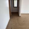 Appartement F4 neuf à louer au Point E thumb 4