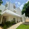 3 VILLAS DE GRAND STANDING R+2 A LOUER thumb 7