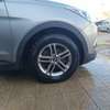 Hyundai Santa Fe 2017 – Intérieur cuir – Excellent état thumb 10