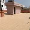 Superbe Villa R+1 avec Piscine et Jardin aux Almadies thumb 4