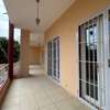 Grande villa aux Almadies pour habitation ou bureaux thumb 5