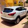 Nissan rogue thumb 5