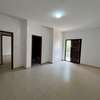 APPARTEMENT F5 À LOUER – NGOR ALMADIES. thumb 9