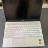 Hp ryzen 5 / 12gb ram / ssd 128 + 1000gb thumb 3
